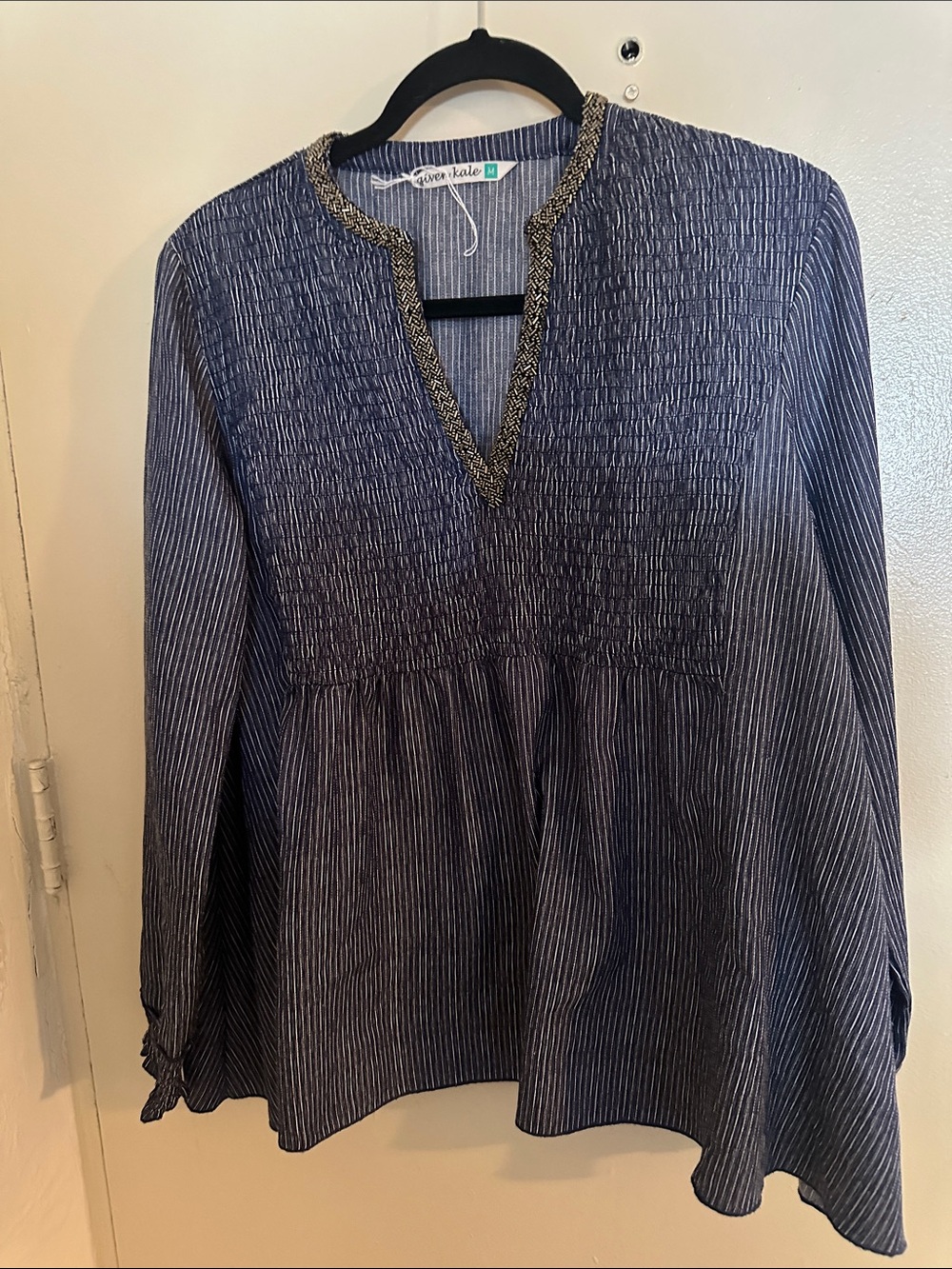 Given Kale Blue Striped Beaded V-Neck Long Sleeve Woven Blouse Women's M